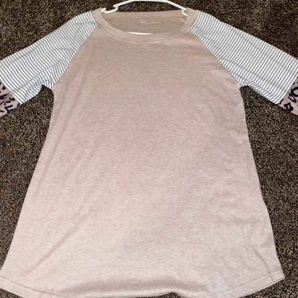 Shirt - Picture 2 of 5